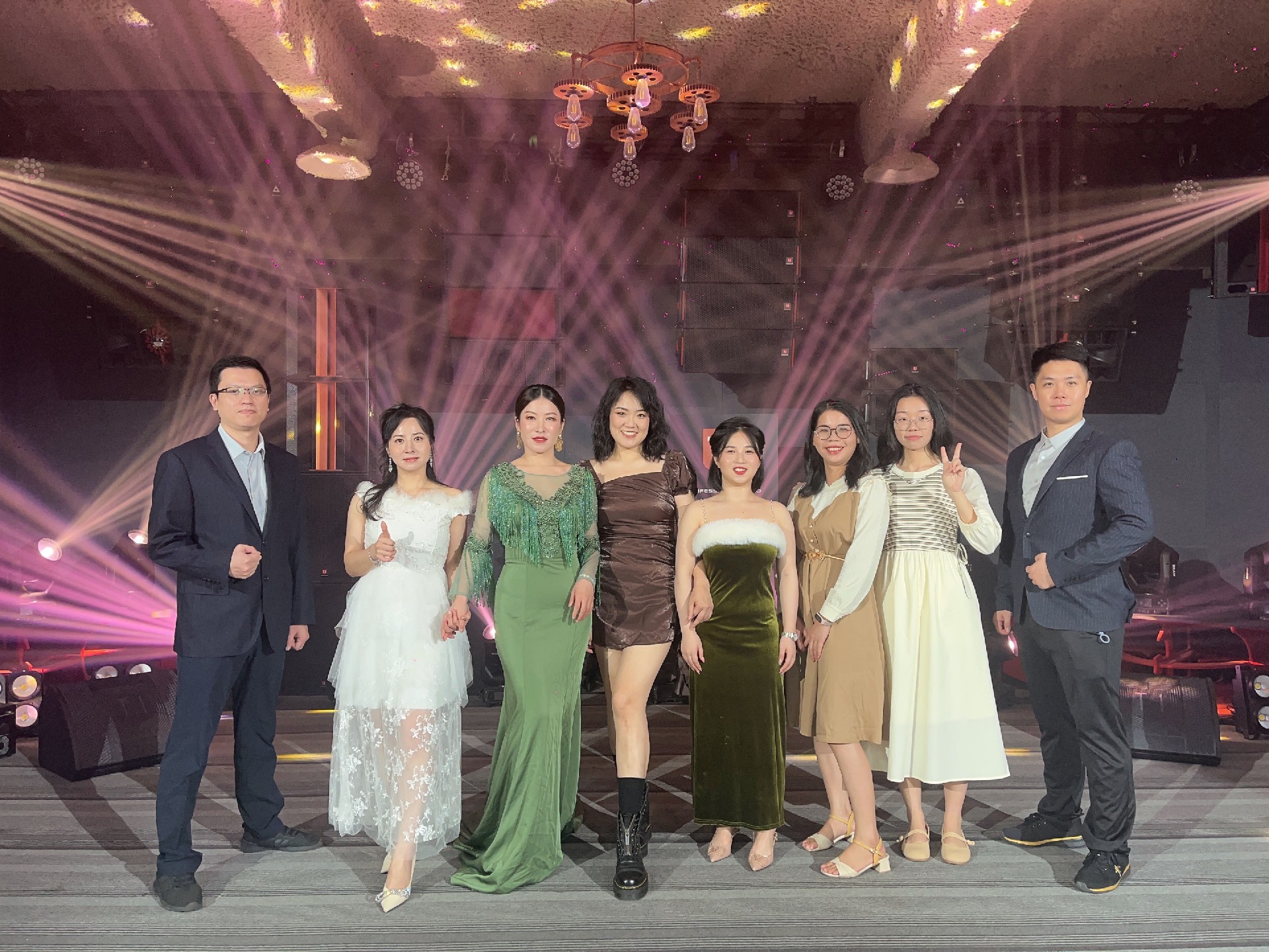 10.13 颁奖礼 (10).png